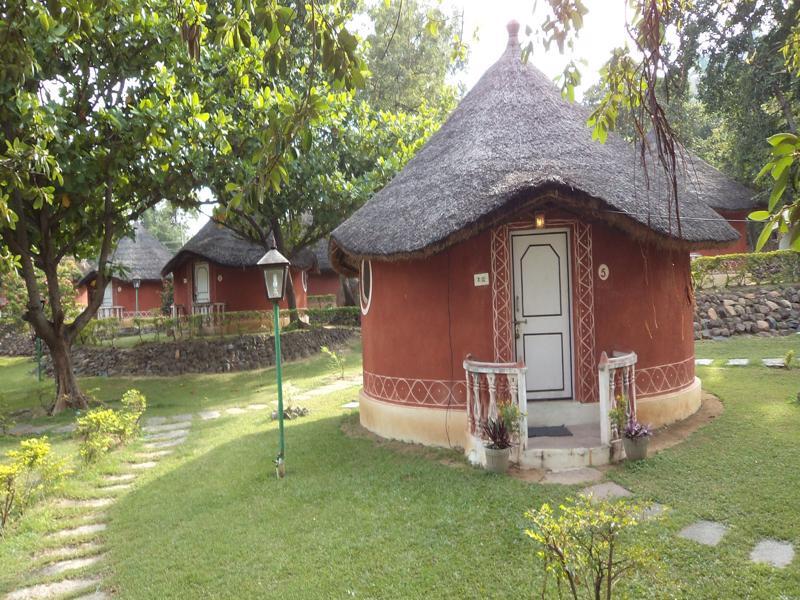 Kishkinda Heritage Resort Hampi Exteriör bild